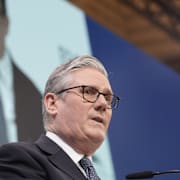 Keor Starmer talar i München.