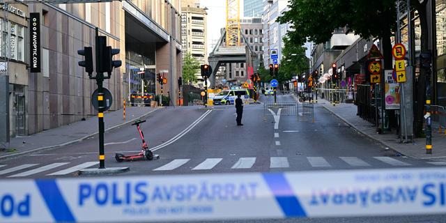 13-åring Gripen Efter Skottlossning I Stockholm