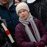 Oljeplattform i Barents hav/Greta Thunberg.