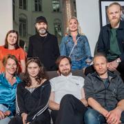 Amy Deasismont, Lukas Moodysson, Regina Lund, Gustav Berg, Elisabet Carlsson, Clara Drake Christiansson, Vilhelm Blomgren och Mattias Silvell fotograferade i samband med photocall för nya tv-serien "Gösta" på HBO regisserad av Lukas Moodysson.