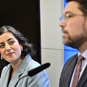 Liberalernas Simona Mohamsson och Sverigedemokraternas Jimmie Åkesson