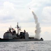 Arkivbild på en Tomahawk-robot som avfyras. 