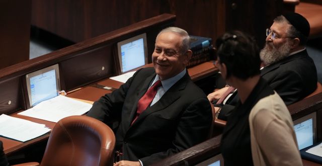 Benjamin Netanyahu under omröstningen om att upplösa parlamentet. Maya Alleruzzo / AP