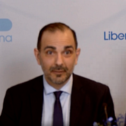 Mötets ordförande Arman Teimouri och förhandlingssekreterare Martin Andreasson.