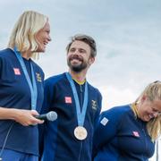 Seglarna Lovisa Karlsson och Anton Dahlberg hyllas i Göteborg efter OS-framgången.