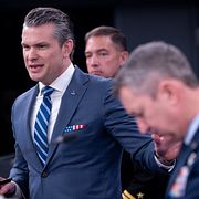 USA:s försvarsminister Pete Hegseth och överbefälhavare Dan Caine.
