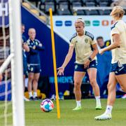 Hanna Glas under träningen inför matchen