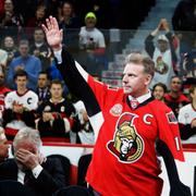 Alfredsson i Ottawa-tröjan.