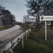 Johan Forssell (M). Gammalsvenskby i Ukraina. Före kriget bodde 2200 här, nu är invånarna färre än 1000.