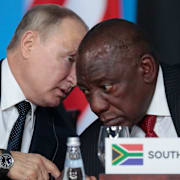 Vladimir Putin och Cyril Ramaphosa. Sergei Chirikov / AP