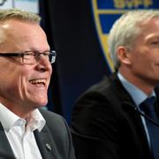 Fotbollsförbundets generalsekreterare Håkan Sjöstrand presenterar Janne Andersson.