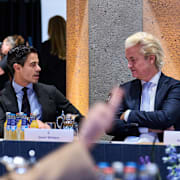 Nederländska centerliberalen Rob Jetten och populisten Geert Wilders.