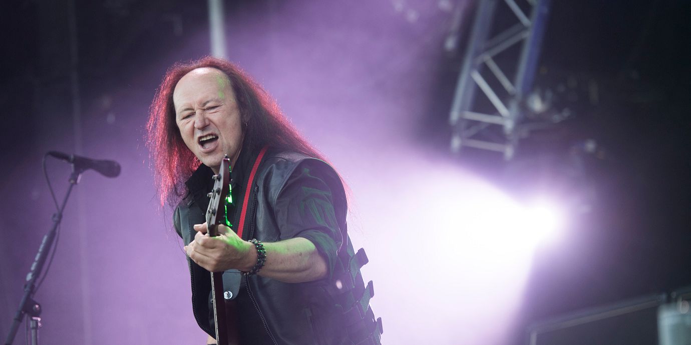 Brittiska black metal-bandet Venom med sångaren och basisten Cronos uppträder under Sweden Rock Festival 2017 i Sölvesborg.