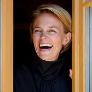 Joel Kinnaman och Josephine Bornebusch