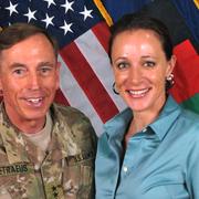 David Petraeus och Paula Broadwell.