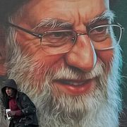 Bild på Ali Khamenei.
