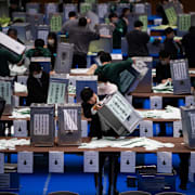 Rösträkning i Japan.