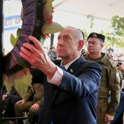Netanyahu under minnesstund för stupade soldater, 16 oktober. 