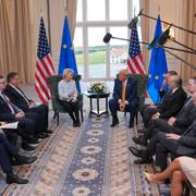 Ursula von der Leyen och Donald Trump.