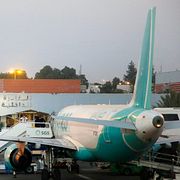 Resenärer lämnar ankomsthallen på flygplatsen i Abha i Saudiarabien. Arkivbild från 2019.