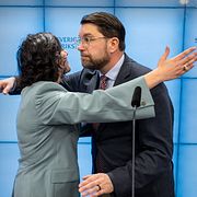 Liberalernas partiledare Simona Mohamsson (L) och Sverigedemokraternas partiledare Jimmie Åkesson (SD) fredag den 13:e.