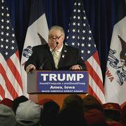 Sam Clovis på ett Trumprally i Iowa, 19 januari 2016. 