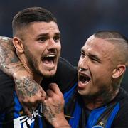 Mauro Icardi (vänster) i Intertröjan.