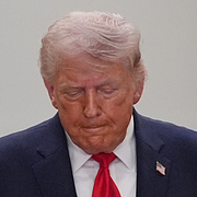 Trump vid talet till nationen, inlägg på Truth Social. Montage.