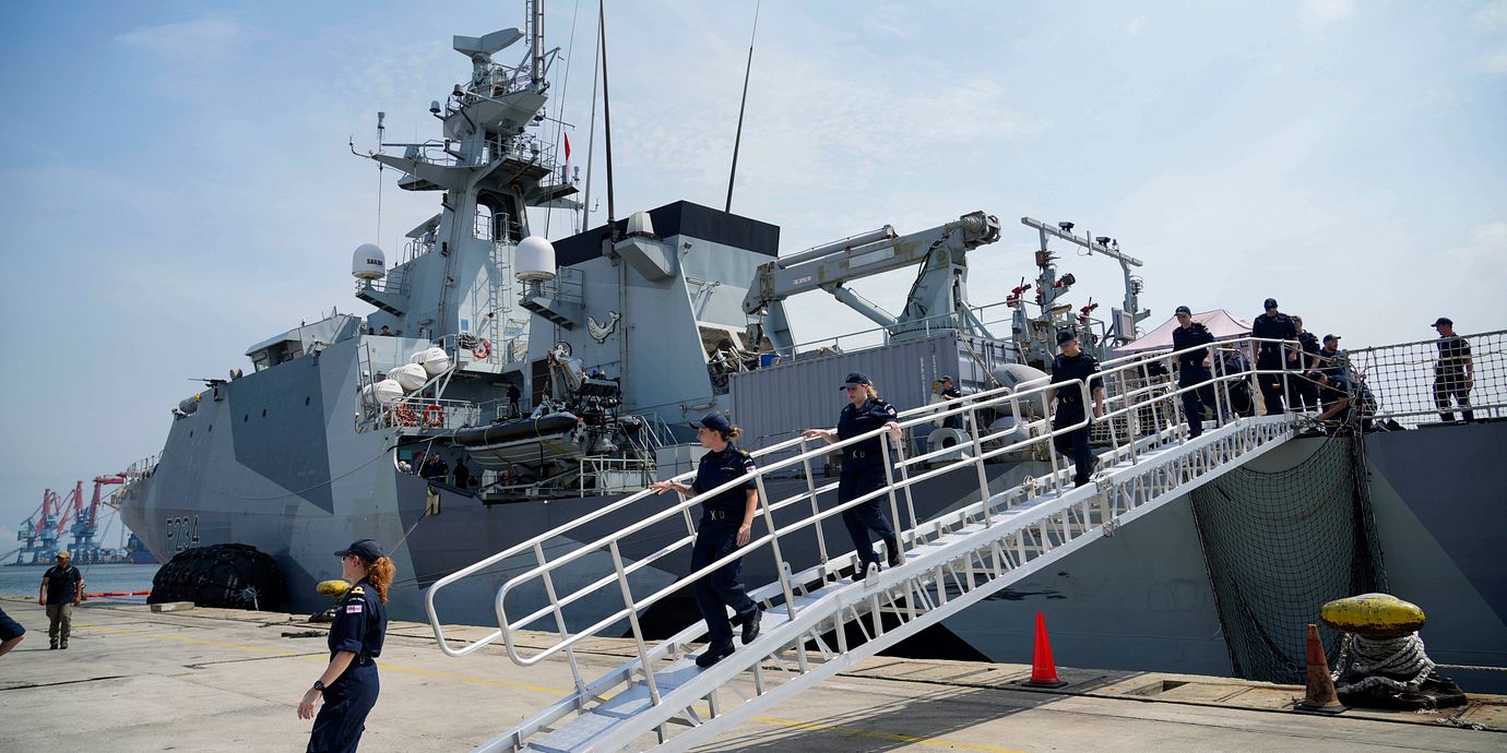 Illustrationsbild på brittiska flottans fartyg HMS Spey.