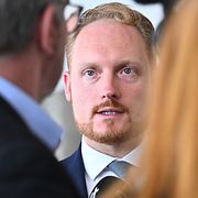 Aron Emilsson intervjuas.