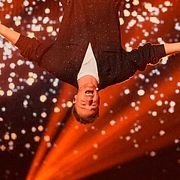 Förra årets slovenska bidrag Klemen sjöng "How Much Time Do We Have Left" under den första semifinalen i Eurovision den 13 maj 2025. 