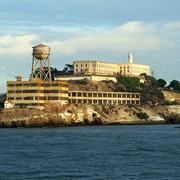 Alcatraz utanför San Francisco var ett av världens mest rymningssäkra fängelser. Nu kan du testa flyktvägen.