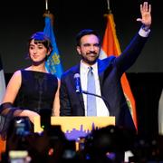Zohran Mamdani talar efter valsegern.