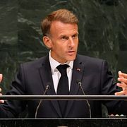 Macron.