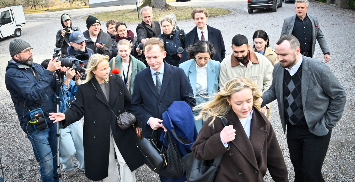 Liberaler inför ödesmötet om SD-linjen.