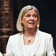 S-ledaren Magdalena Andersson/Johan Forssell.