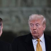 Frankrikes president Emmanuel Macron och Donald Trump under invigningen av Notre Dame i veckan. 