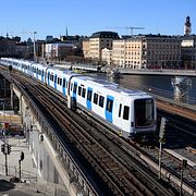 Ett tunnelbanetåg.