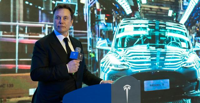 Tesla-chefen Elon Musk vid invigningen av fabriken i Shanghai för nästan tre år sedan. AP