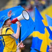 Svensk supporter med Ikea-mössa.