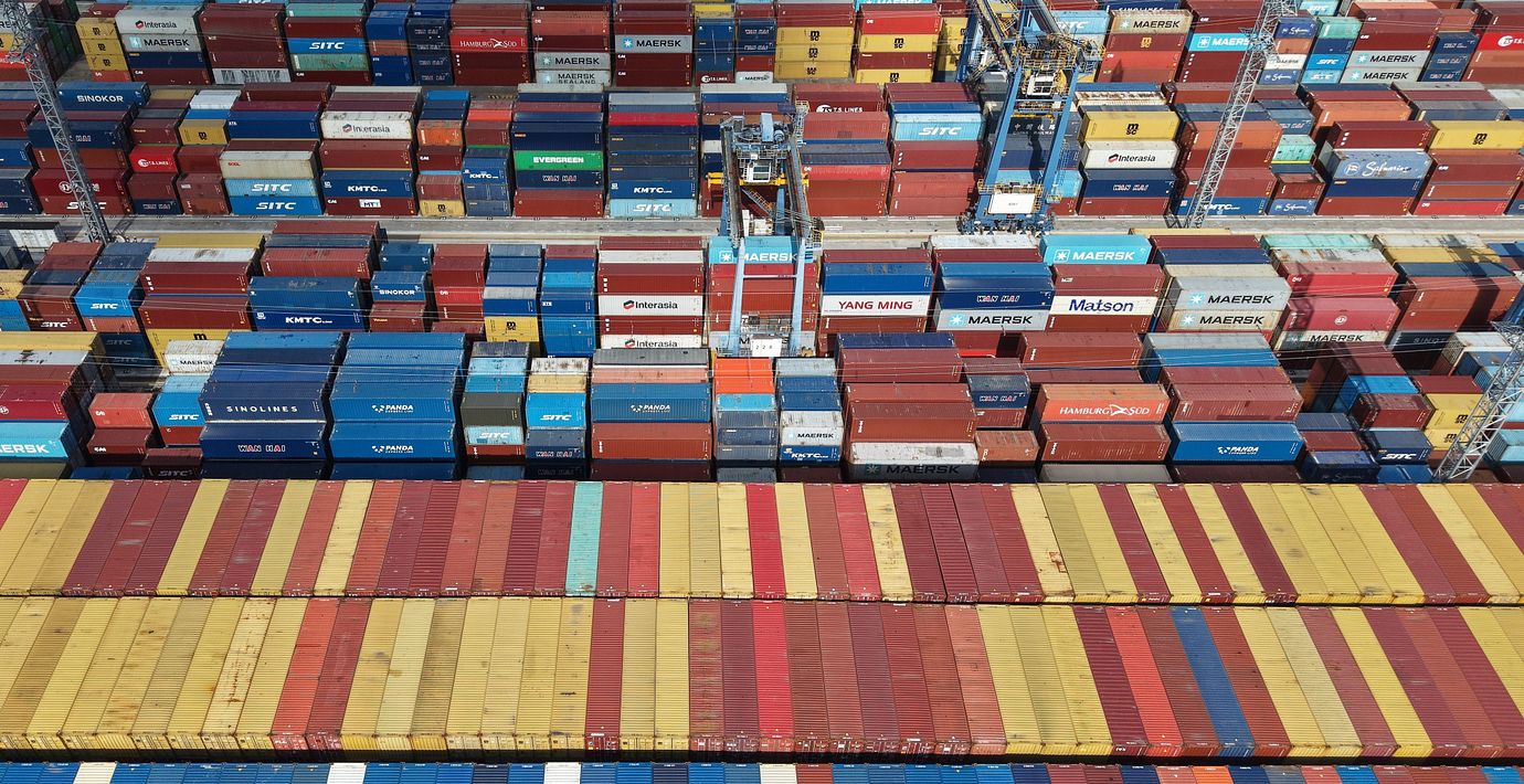 Handelsterminal i Shanghai, illustrationsbild.