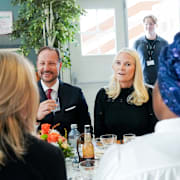 Arkivbild på Mette-Marit och hennes man, kronprins Haakon.