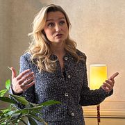 ”Någon måste ta pucken om hur vi ökar sammanhållningen i vårt land”, säger Ebba Busch till Omni.