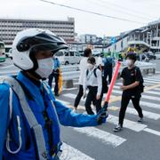 Polis på plats i Nara där Shinzo Abe sköts.