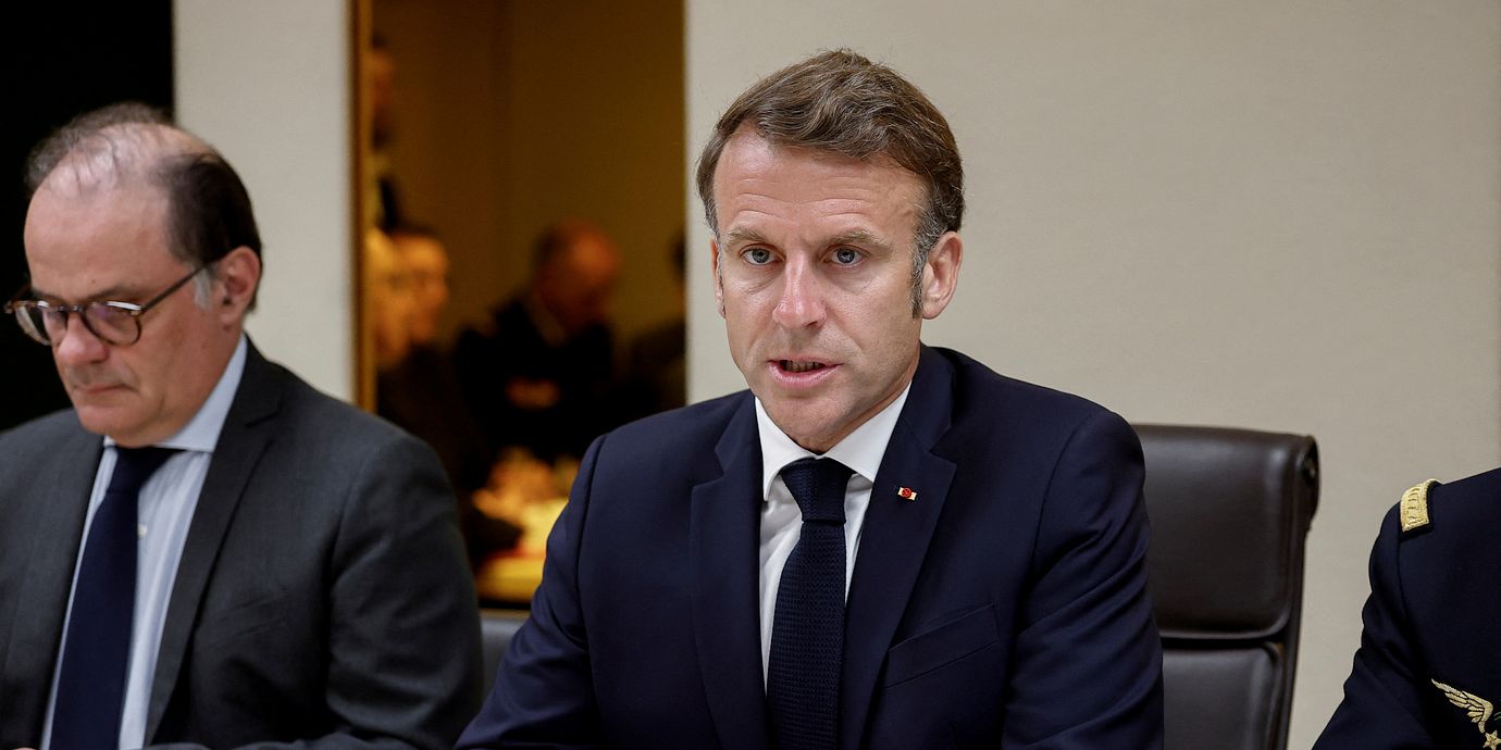 Centralbankschefen Emmanuel Moulin tillsammans med president Emmanuel Macron.