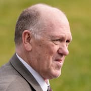 Tom Homan / protester i Minneapolis. 