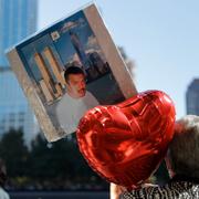 Minnesceremonin vid National September 11 Memorial.