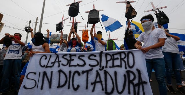 Demonstrationer mot president Daniel Ortega. Alfredo Zuniga / TT / NTB Scanpix