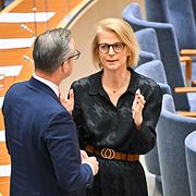 Socialdemokratenas finanspolitiska talesperson Mikael Damberg och finansminister Elisabeth Svantesson (M)