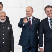 Arkivbild. Bricsmötet i november 2019 gick av stapeln i Brasilia. Från vänster: Sydafrikas Cyril Ramaphosa, Kinas Xi Jinping, Indiens Narendra Modi, Rysslands Vladimir Putin och Brasiliens dåvarande president Jair Bolsonaro. 